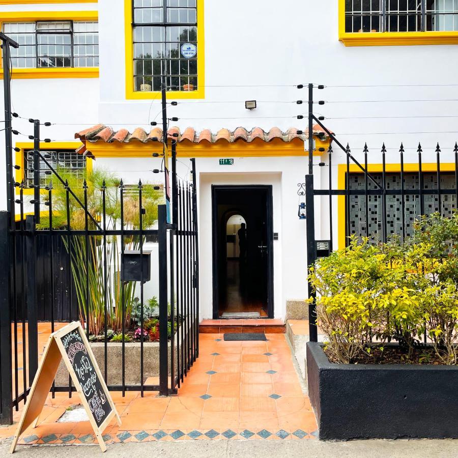 Hostal Macondo Bogota Exterior photo